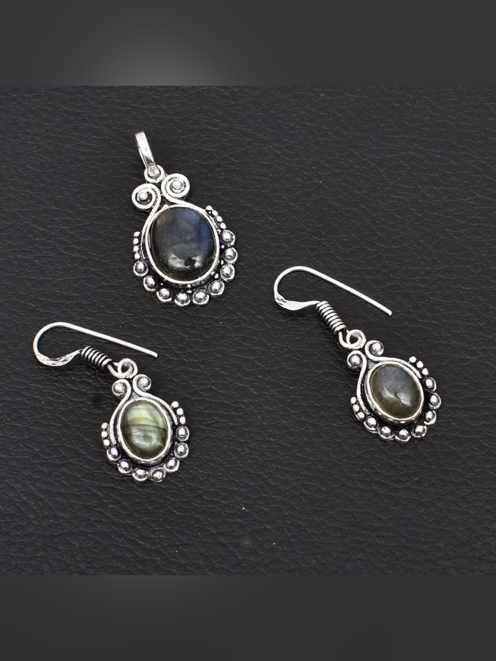 Labradorite Gemstone Ethnic Handmade Pendant Necklace & Earring set - Picture 2 of 10